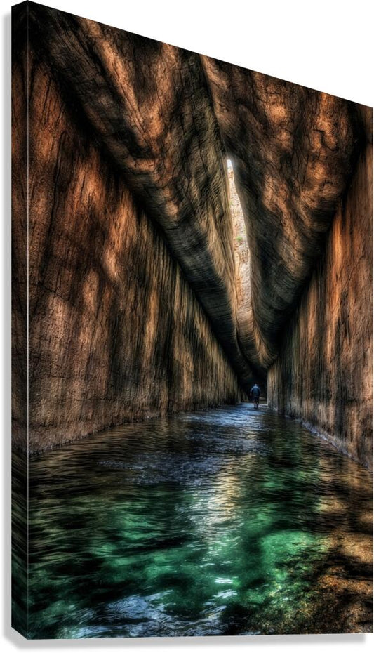 Is There Color In The Absence Of Light? 1